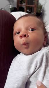 Wat was jou man se simptome gedurende jou swangerskap? Ek dink partykeer my  man is die een wat swanger is! Dis eintlik snaaks hoe mans soms ook  “swangerskap simptome” kry! Party van