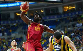 Galatasaray 9 Yil Aradan Sonra Fenerbahce Yi Deplasmanda Yendi Ulker Arena Daki Ilk Galibiyet Basket Servisi