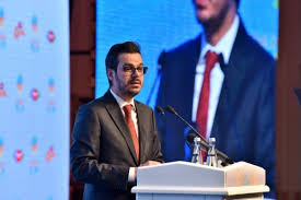 Uludağ üniversitesi i̇ktisadi ve i̇dari bilimler fakültesi kamu yönetimi bölümü'nden 2001 yılında mezun oldu. Trt Genel Muduru Eren Trt Cocuk Cocuk Yayinciliginda Artik Vazgecilmez Bir Marka