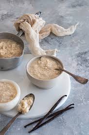 Ricetta per preparare un dolce al cucchiaio per una merenda molto particolare. Budino Di Riso Cucina Vegana Senza Glutine Amore Mangia