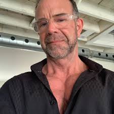 Novak Djokovic just finished the game of tennis 👏🏻👏🏻