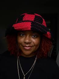 Valerie Rollins's Instagram, Twitter & Facebook