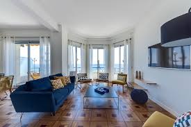 Avec trouver mon architecte, choisissez en 3 clics le ou les architectes correspondant au mieux à votre projet. Architecte Decorateur Interieur Nice Cannes Bulles Tailles Crayon