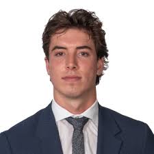 After an amazing experience as a Summer Associate this past summer, I am  excited to announce that I have accepted an offer to return to AlphaSights  full-time as an Associate in their