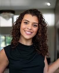 Victoria Nava's Instagram, Twitter & Facebook