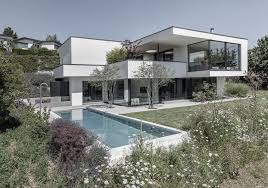 Hier Findest Du Fotos Von Einrichtungsideen Lass Dich Inspirieren Bauhausstil Haus Architektur Haus Architektur