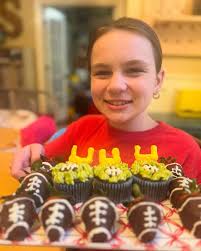 Elsie's Awesome Sweets & Treats