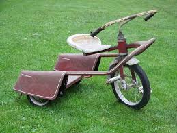 9or Jpg 640 480 Vintage Riding Toys Pedal Cars Vintage Pedal Cars