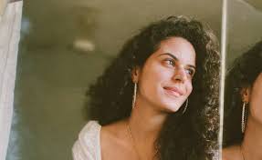 Nadine — eu espero @kizombaclub 2015. Sudan S Nadine El Roubi Is A Picture Of Positivity On Soulful New Single Gr8ful