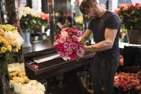 Flower Shops Of Paris Parisian Moments Beautiful Flower Arrangements Most Beautiful Flowers Mini Garden