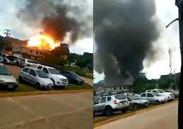 Carro bomba's rollin' — carro bomba. Msusz1wyn353pm