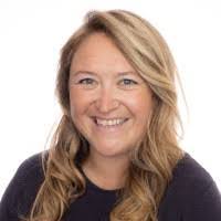 Melinda Welch's Instagram, Twitter & Facebook