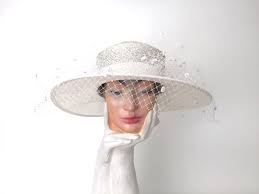 Entdecken sie über 89878 unserer. Hochzeit Handgefertigte Unikate Hutcouture