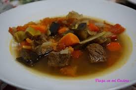 Jarret De Boeuf Del Chad En 2020 Verduras Carne En Trocitos Platos Principales