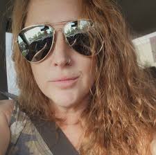 I'm looking for someone who can make some fathers day gifts for me,  printing