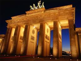 Brandeburg Gate At Dusk Berlin Germany Photographic Print Richard Nebesky Allposters Com In 2021 Brandenburg Gate Berlin Germany Germany