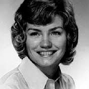 Joanne Cecere's Instagram, Twitter & Facebook