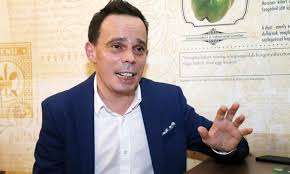 Lotr gyűrűk ura seggnyaló fidesz gnóm hobbit gollam gnóm frodó gábor polgári magyarország orbán viktor évértékelő századvég g fodor gábor gfg jetivideó 444 jetiválasz 444.hu. Gfg Archivum Pestisracok