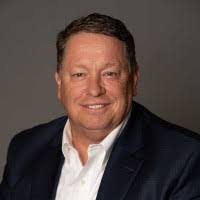 Ken Peeples's Instagram, Twitter & Facebook