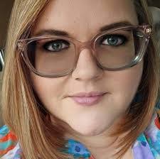 Kimberly Rolon's Instagram, Twitter & Facebook