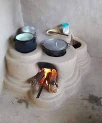 Patna 24x7 - बेहद सुंदर 4 burner देसी चूल्हा । मिट्टी के चूल्हे पर लकड़ी या गोइठे से बने खाने का स्वाद सबसे अलग होता है । | Facebook