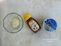 Jadi, jika anda menderita jerawat, maka masker yogurt patut dicoba. My Daily Mask Masker Susu Madu Dan Yogurt
