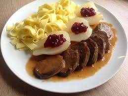 Rehrucken Auf Badische Art Von Annelore Chefkoch Rezept In 2020 Rehrucken Rehrucken Rezept Rehbraten Rezept