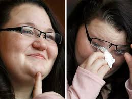 Viúva se emociona ao ver o rosto do mari...