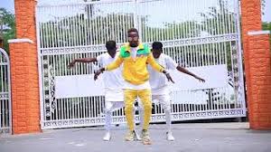 Luchando en la guerrilla ni da. Mazaje Sadiq Adam Fati Abubakar Ishaq Kano X Maryam Kk Hamza Yahya X Hannisa
