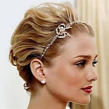 Accent your wedding style with hair jewelry, an embellished headband or a sparkly barrette. Hair Pulled Back By A Golden Headband The Sugar Styles All About Women S Fashion In 2020 2021