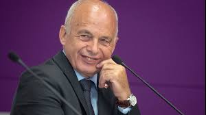 People: Nicki Minaj: Mit Überredungskunst aufs Kanye-West-Album