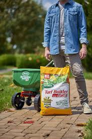 Maybe you would like to learn more about one of these? Amazon Com Scotts Turf Builder Winterguard Fall Weed Feed3 15 000 Sq 42 87 Lbs Garden Outdoor