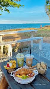 Yan Beach Cafe