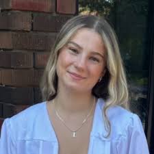 As I entered my last year of university, I knew I wanted to give back to  the Western community. This year, I was able to do so as a Residence Don,  where