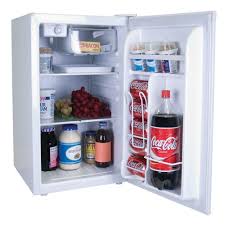 Black And Decker Mini Fridge With Freezer Temperature Control Magic Chef 2 6 Cu Ft Mini Fridge In White Energy Star Hmbr265we1 With Images Compact Refrigerator Refrigerator Freezer Compact Fridge