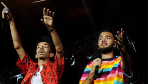 Voir le clip plus tard de bigflo et oli, tourné à toulouse (et notamment dans la cour de l'école sermet !) avec bigflo et oli, tout va vite, très vite ! Toulouse 14 Juillet Quand La Ville S Enflamme Ladepeche Fr