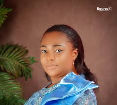 Nothing humbled like pregnancy. During pregnancy Vs Before Pregnancy.