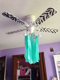Super Cute Diy Streamer Fan Decor Diy Streamers Decor Cute Diys