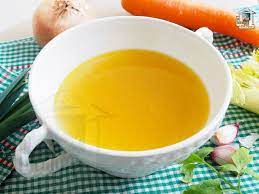 Caldo casero de pollo para 6 personas · El cocinero casero - Básicos y algo  más