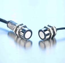 Simply close your tester of wire that you want to test if that wire is a live wire then lights blinking or on. Non Contact Detector Non Contact Monitor All Industrial Manufacturers Videos