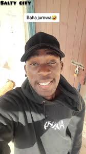 Baha jumwa🤣#saltycityproduction #robadiba #Teamsaltycity  #teamstrongforever💪 #mijikendatiktok #giryamatiktok #fypシ゚viral  #digotiktokers #qatar🇶🇦 @Giryama Giant @Nyevuu fondo🇰🇪 @MIKAHUNDA  @KING👑 ...