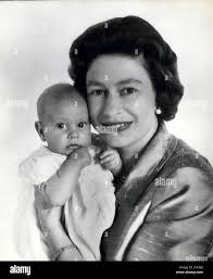 Elizabeth ii cecil beaton