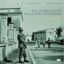 Acest film este inspirat din masacrul de la moisei, maramureș, unul dintre cele mai violente masacre antiromânești din transilvania de nord, care a avut loc la 14 octombrie 1944. Dal Primo Colpo All Ultima Frontiera Di M Di Bartolomeo F Sancimino