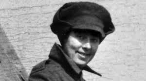 Australian War Stories: Nurse Olive Haynes held dying soldiers in her arms  in World War One