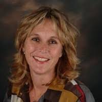 Deedee Crowder's Instagram, Twitter & Facebook