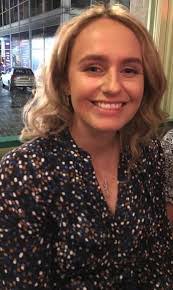 Kelly Sweeney's Instagram, Twitter & Facebook