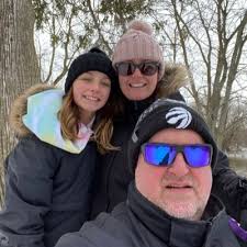 Don Wales (@DonWales8)