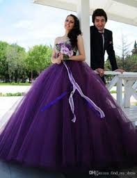 Beste hochzeitskleid lila von hochzeitskleid lila. Grosshandel Neue Romantische Prinzessin Lila Brautkleider Ballkleid Tragerlos Perlen Tull Brautkleider Schnuren Kundenspezifische Grosse Von Find My Dress 121 19 Auf De Dhgate Com Dhgate
