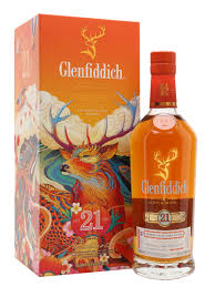 And since chinese new year is almost always a family affair, it's not a bad idea to pay your respects to your elders with a themed gift. Glenfiddich 21 Year Old Chinese New Year 2021 Scotch Whisky The Whisky Exchange