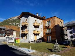 Apprezzate la comodità di casa e state cercando l'alloggio più comodo a livigno? Appartamenti Fabrik Livigno Home Facebook